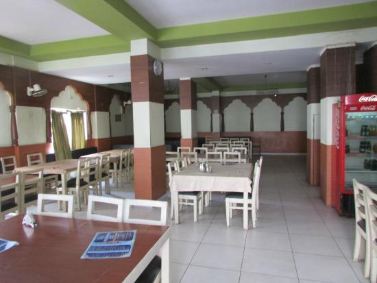 Sree Krishna Marwadi Gujrathi Restaurant